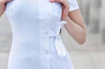 AISS爱丝(黄金版) – 西雅的女骑士合集：今晚谁来做她的护卫？