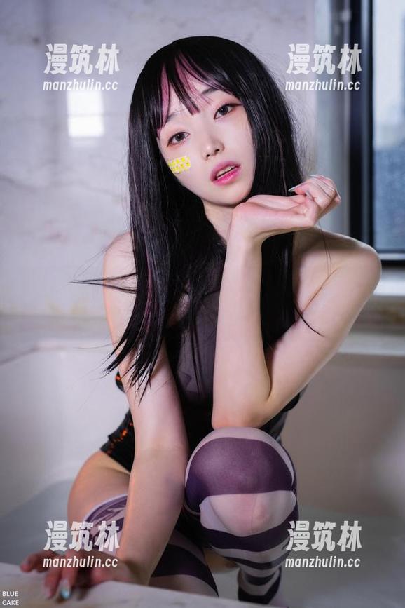 Bambi(밤비)的剧情狂想：全套图包让你一秒甜蜜上线！