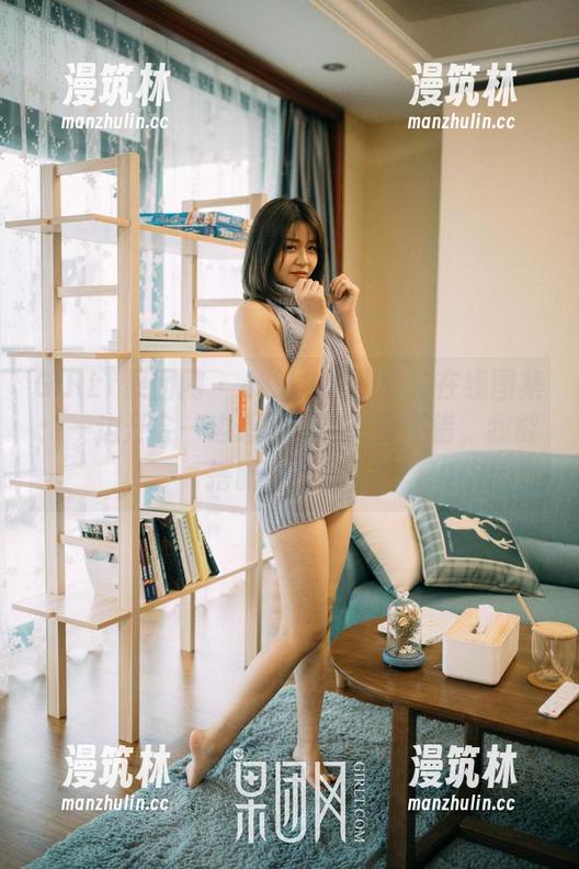 GIRLT果团网 - 小九九的职业装在线图集：一边开会一边想她的夹克真不错，我能搭配什么呢？