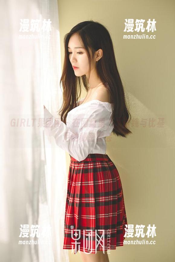 GIRLT果团网-王语纯 GIRLT果团网 - 在网盘里,王语纯与比基尼的秘密聚会