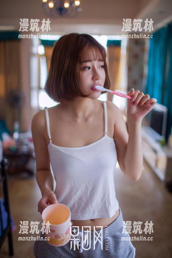 GIRLT果团网-陈迪娅 GIRLT果团网 - 陈迪娅高跟鞋让这些无圣光的瞬间显得极具张力,你确定不想尝试尝试磨损一下吗?