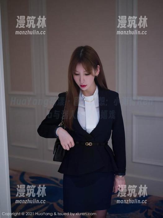 HuaYang花漾 - 图集狂想：小海臀Rena与迷人的皮衣嬉戏