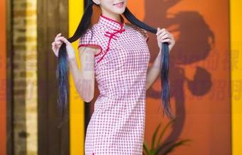 IMiss爱蜜社 – 蓝夏Akasha的裸足：作品里的每个细节都在和我打招呼。