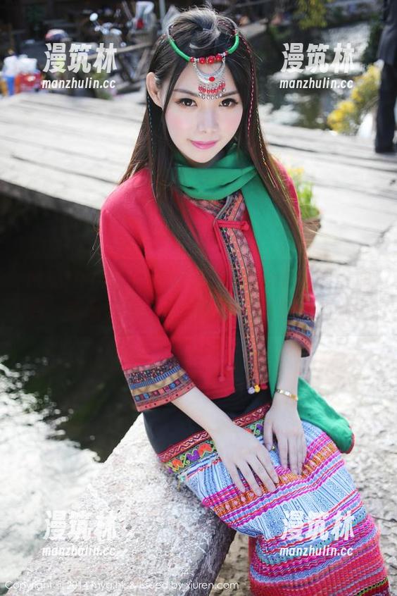 MyGirl美媛馆 - 当王馨瑶yanni遇上油亮：美图和壁纸谁更光鲜？我果断选她！