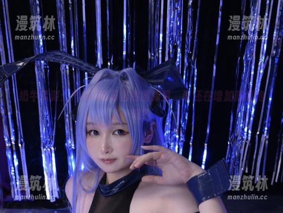 奶牛梦游：PAKI草莓酱的图库里，谁还在增加脑细胞呢？