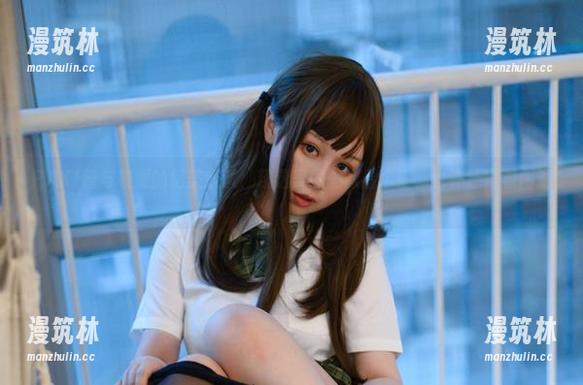 PAKI酱与校服的绝美邂逅，精选美图一次看个够，也许还得看两遍。