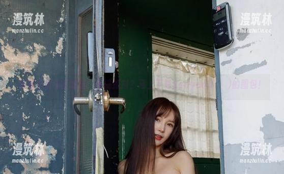 草莓内裤和灯笼裤：谁能抵挡？马上下载Seoyool(서율)的图包！
