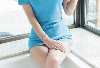TuiGirl推女郎 – 这个可爱是有毒的！看了Yu佳妮的最新套图，我的目光不自觉往更加模糊的地方游荡。