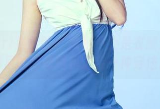 TuiGirl推女郎 – 旗袍不止是衣服：王李丹尼的图册揭示了另一种穿法。