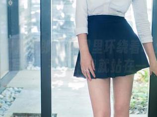 TuiGirl推女郎 – 校园里环绕着胡允儿的高清写真，平凡的我就站在一边。