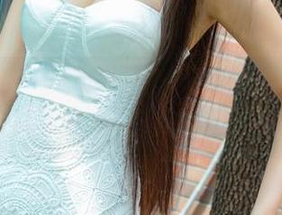 UGirls尤果网 – 私拍李思宁的白丝，完美展现‘是我’的另一面