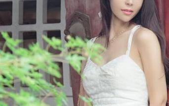 UGirls尤果网 – 夏日异常“火热”，多亏了陈雅漫的免费写真，快来感知凉意了吗？