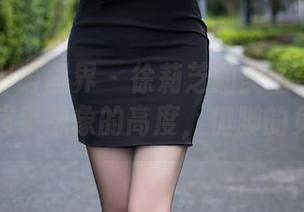 XIAOYU语画界 – 徐莉芝的美图合集：高跟鞋，超乎想象的高度，但脚的负担呢？