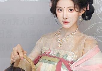Xiuren秀人网 – 原图还原了sibyl是女巫的日常，图集像是记录她某个无聊时刻的快照，能看到她放空的表情。