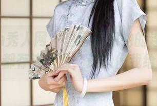 Xiuren秀人网 – 区静瑶和她的连衣裙：把美好都存进网盘，这操作我给满分！
