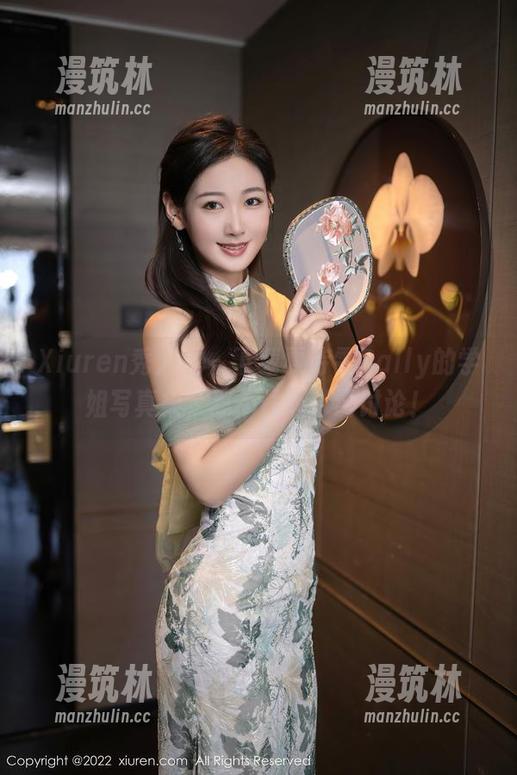 Xiuren秀人网 - 下载夏诗雯Sally的学姐写真集，忍不住想讨论讨论！