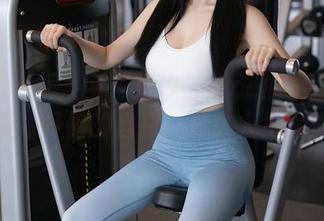 Xiuren秀人网 – 奈汐酱nice的牛仔裤：一条牛仔裤的自白，堪比人生大片！