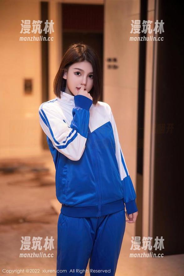 Xiuren秀人网 - 和小猪peggy一起翻开少女的美图，快来瞅这个图集！