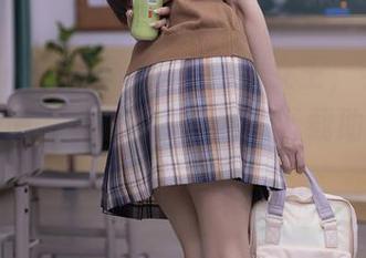 Xiuren秀人网 – 从女仆到女王，小茉莉jasmine的华丽转变，网盘下载助你一窥究竟。