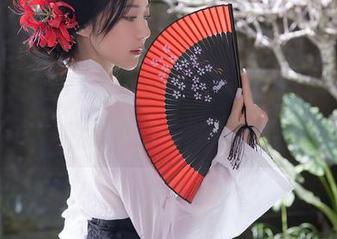 Xiuren秀人网 – 校服私拍——李金金的品牌味道实在太浓了