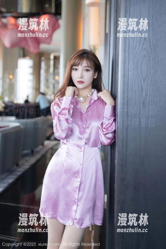 Xiuren秀人网 - 在线揭晓糯美子Mini的可爱侧面，浓浓的少女情怀，情不自禁想要收藏每一帧。