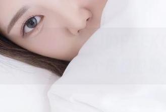 不错不错，Yuka(유카)的PEEKCLOUD美图把我带到了一个奇怪的地方！