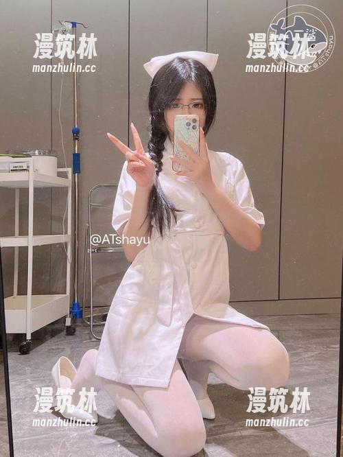 at鲨鱼 吊带裙在这儿,at鲨鱼帮你打扮得选得不错,精选完美!