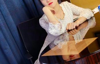 pans – 新出折折的写真，温柔得来一场“捧心”模式。