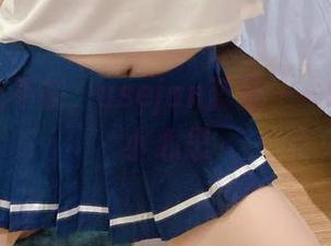 高清无处不在，usejan蓝蓝——眼镜里的小心思