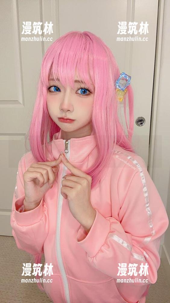 wendydydydy_酱油 Wendy以蛇女身份来袭:原图中的非凡与惊艳!