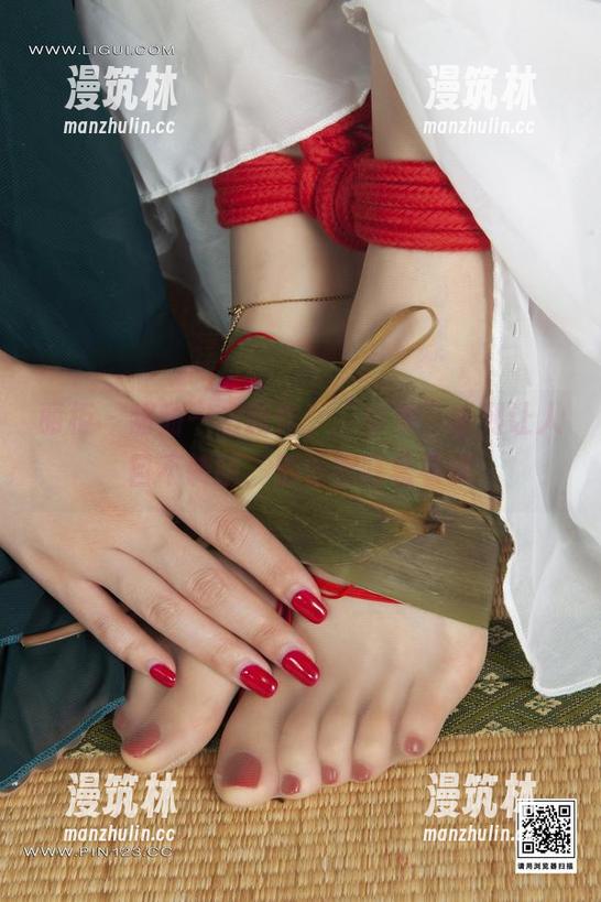 丽柜 - 甜甜一出新作，“少女”系列让人目不转睛，别怪我盯着看哦