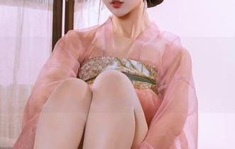 套图不止是美，云溪溪奶桃的日常还有更多小惊喜等着呢！