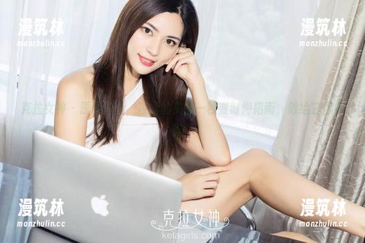 克拉女神-凌雪 克拉女神 - 原图在手,凌雪的美脚一秒变时尚指南,败给它你不冤!