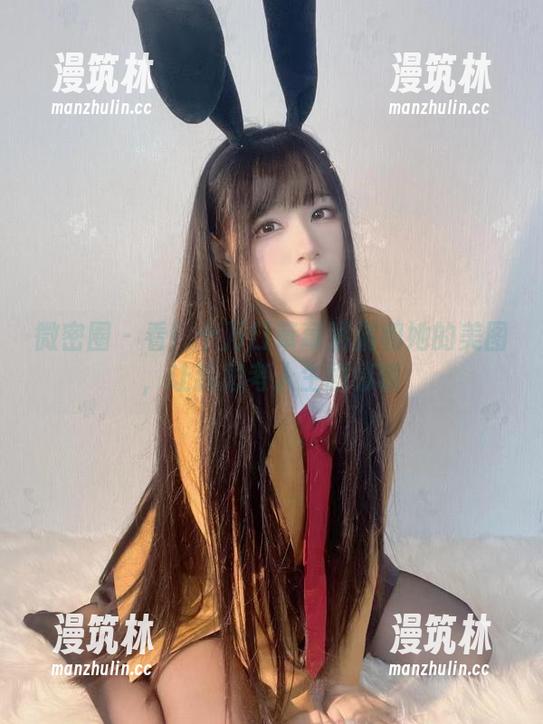 微密圈 - 看！十万口草莓粥粥和她的美图，让我思考人生剧情啊
