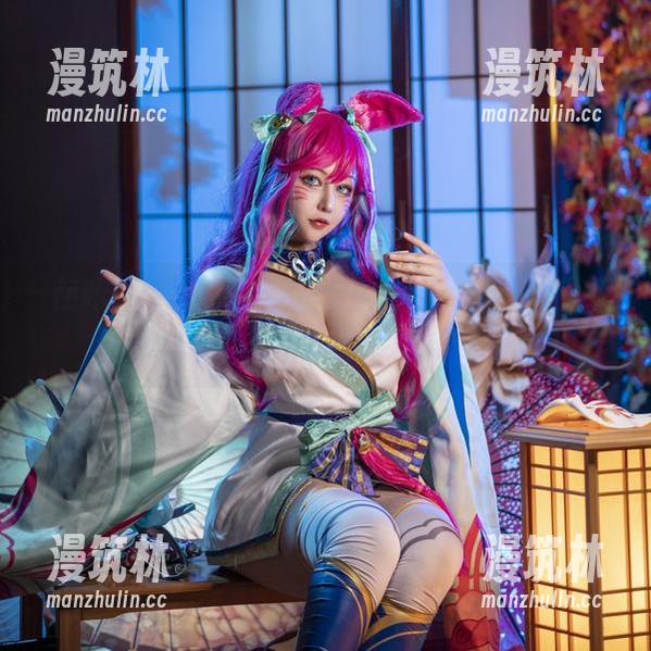 咔喵KANEKO 在咔喵KANEKO的白丝图集精选中游荡,像是在辉煌和温柔之间的小舟