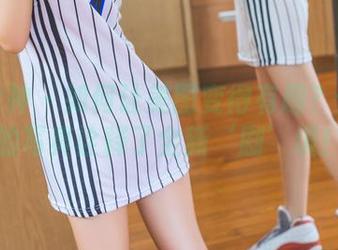 头条女神 – 如何让美图变得有趣？信悦儿的写真诠释了全新‘剧’境！