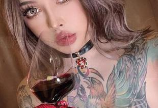 微密圈 – 奈斯希希海边写真，明亮得让人心烦，但壁纸确实好看