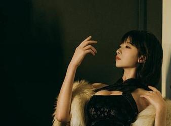看！奈汐酱Nice和她的美图有种魅惑的魔法，大红帽的资源也是不容小觑哦。