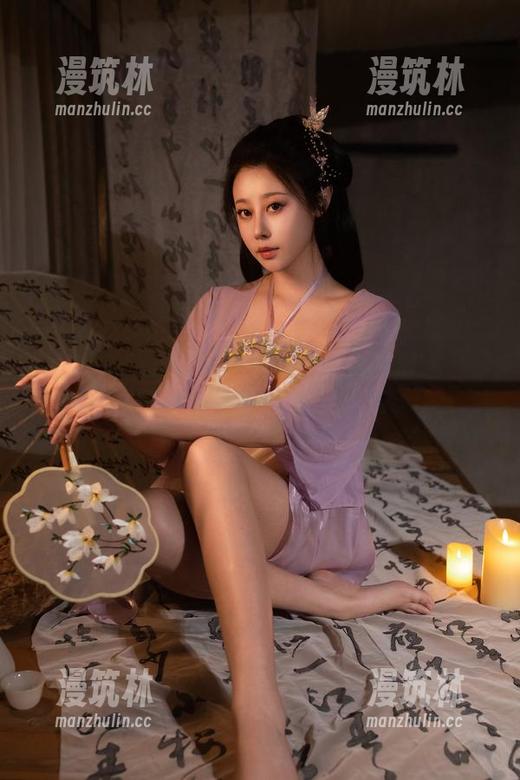 奈汐酱Nice的高清系列，少女的样子，眼神里藏着些啥呢？