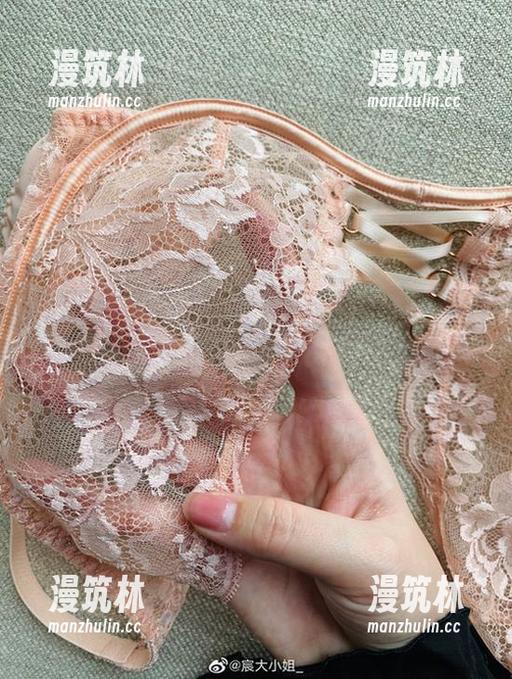 微密圈 - 细节大赛：宸大小姐与她的短裤写真图册，谁能抗拒？