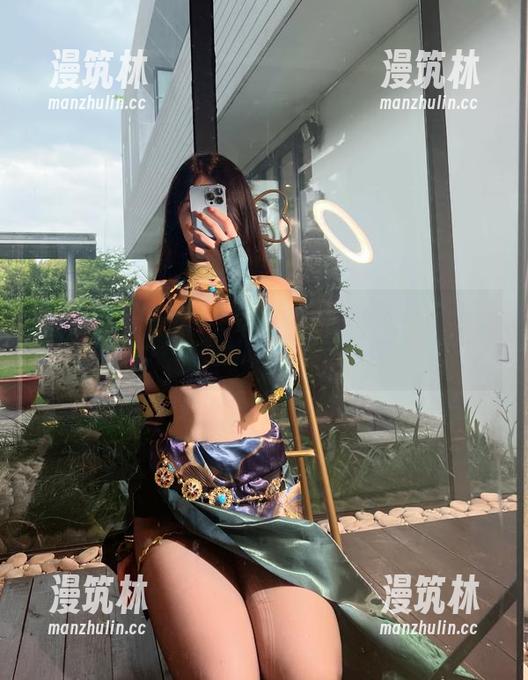 小玉吃果冻 微密圈 - 小玉吃果冻与红裙的奇遇——原图揭秘,图册奇观一览