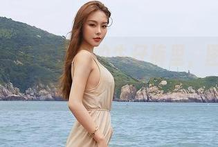 尤蜜荟 – 在周欣琪的牛仔裤里，图集默默地捉住了我的目光