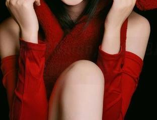 缺少圣光的年年Nnian，厨娘图包把后厨全貌曝露无遗。