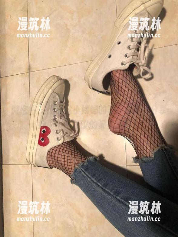 微密圈 - 无敌哒小姨妈的写真时间，分享她那不可思议的温柔风格！