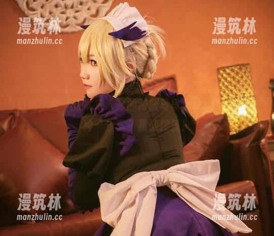 好吧，被“是本末末”的制服写真集惊艳到了，这种“分享”我能接受！