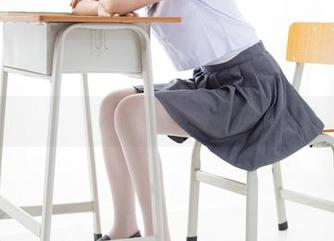 白衬衣是一种态度？森萝财团新作品集里透的未必意外！