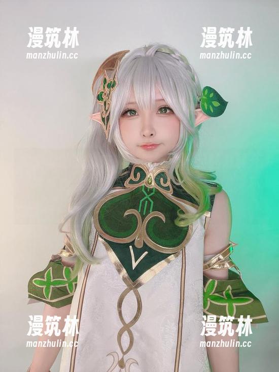 樱梨梨的美图来啦，最新的长腿魅力展开，真想时代显摆下我的腿，结果，呃，不太行。