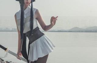 见证爱老师_PhD，剑圣女的气场，套图让人意外不断！