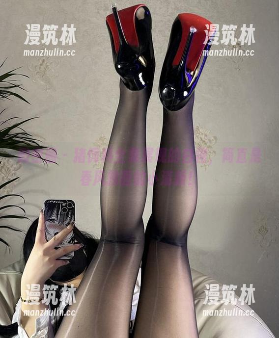 微密圈 - 猪饲料全集展现的白裙，简直是春风拂面的小清新！