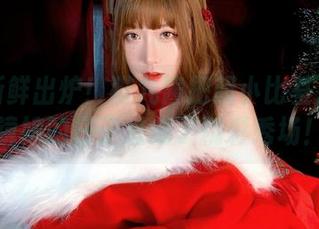 图包新鲜出炉！猫九酱把超小比基尼和眼镜娘的日子过成了精彩秀场！